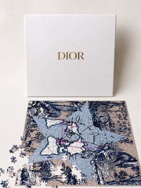 Dior Puzzle